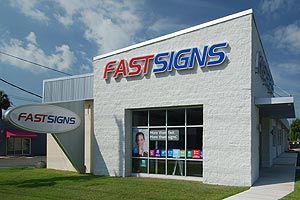 fastsigns